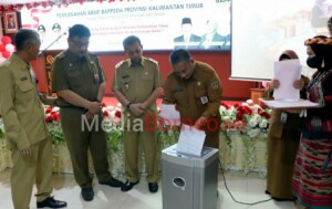 Ribuan Lembar Arsip Bappeda Kaltim Dimusnahkan
