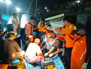 Jasad Motoris Perahu Ketinting Yang Tenggelam Pasca “Adu Banteng” di Sungai Mahakam Ditemukan