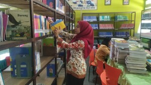 Perpustakaan SMP Negeri 5 Samarinda Bertahap Realisasikan Hasil Bimtek DPK Kaltim