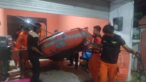 Uji Coba Kapal Ketinting, Motoris Tenggelam Usai Kapal Menghantam Kayu di Sungai Muara Jawa