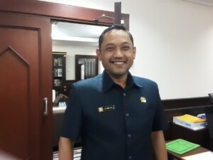Warga Tutup Akses Jalan Simpang Pasir, Seno Aji : Hak Masyarakat Harus Tetap Dibayar