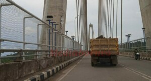 Jembatan Mahkota 2 Masih Dilalui Truk, Ini Kata Ketua Komisi III DPRD Samarinda