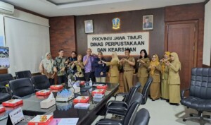 Matangkan Persiapan Rakor Perpustakaan dan Kearsipan Kaltim, DPK Kaltim Kunker ke DPK Jawa Timur