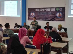 Gandeng GERAM, DPK Kaltim Gelar Workshop Menulis Buku