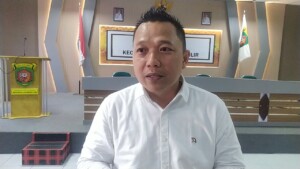 Deni Hakim : Berlakukan Jam Belajar Malam, Tingkatkan Literasi Siswa