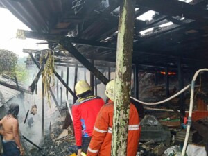 Bangsalan di Jalan Damai Terbakar