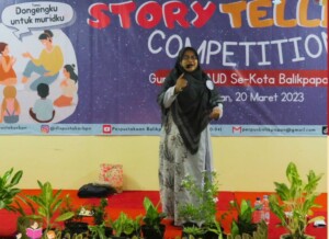 25 Guru PAUD dan TK di Balikpapan Ikuti Lomba Mendongeng