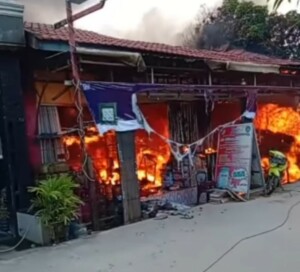 Toko Sembako di Perumahan Borneo Mukti Terbakar