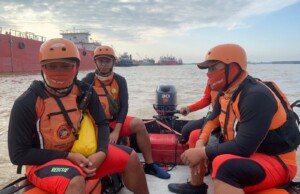 Pencarian Pemancing yang Tenggelam di Sungai Mahakam Berlanjut
