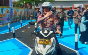 Polda Kaltim dan Polresta Samarinda Uji Praktik SIM C Dengan Metode S