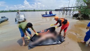 Tim SAR Temukan Jasad ABK yang Tenggelam di Sungai Mahakam Sejauh 22,87 Kilometer