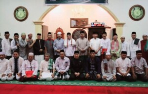 Safari Subuh, Edi Damansyah Beri Bantuan Rp 150 Juta ke Masjid Al Ikhlas Tenggarong