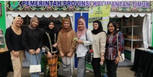 Ikuti Pindeskel 2023, Stand Pameran DPMPD Kaltim Tarik Perhatian Pengunjung