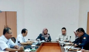 Komisi IV DPRD Samarinda Hearing Dengan Disdik