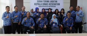 Sekda Kukar Hadiri Sertijab Kepala Dinas Kesehatan, Ini Pesannya