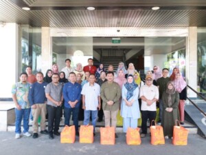 ASN dan THL di Lingkup Setkab Kukar Terima Paket Ramadan