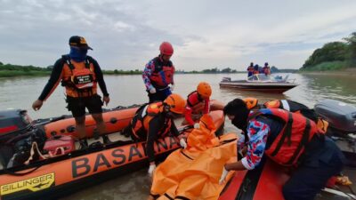 Pemuda Terjun dari Kapal di Sungai Mahakam Ditemukan Tewas 470 Meter dari Lokasi Jatuh