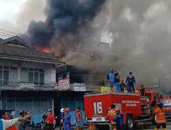 Kebakaran di Samarinda, Puluhan Bangunan dan Tempat Usaha Ludes