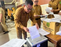DPMD Kukar Perkuat Tata Kelola Kearsipan Lewat Pemusnahan Arsip yang Sudah Kedaluwarsa