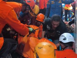 Tiga Penumpang Tewas dalam Insiden Kapal Dharma Kartika IX di Pelabuhan Semayang