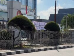 Kawat Duri Dipasang Jelang Aksi 21 April, Kapolda Kaltim: Jangan Dibesar-besarkan